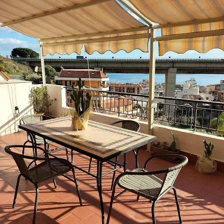 Apartament Casa Da Rosa Letojanni