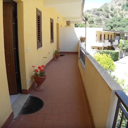 Apartament Casa Da Rosa Letojanni