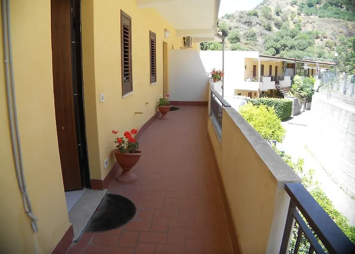 Apartment Casa Da Rosa Letojanni