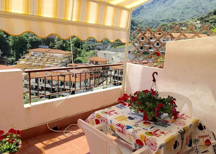 Apartment Casa Da Rosa Letojanni